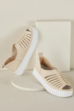 New Soft Surroundings Ilse Jacobsen Tulip Open Sneaker