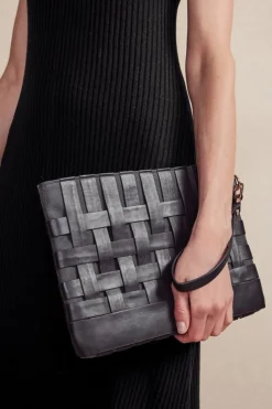 Best Soft Surroundings Leather Strap In Clutch Black