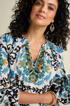 Fashion Soft Surroundings Leona Long Sleeve Top TibetanScarf