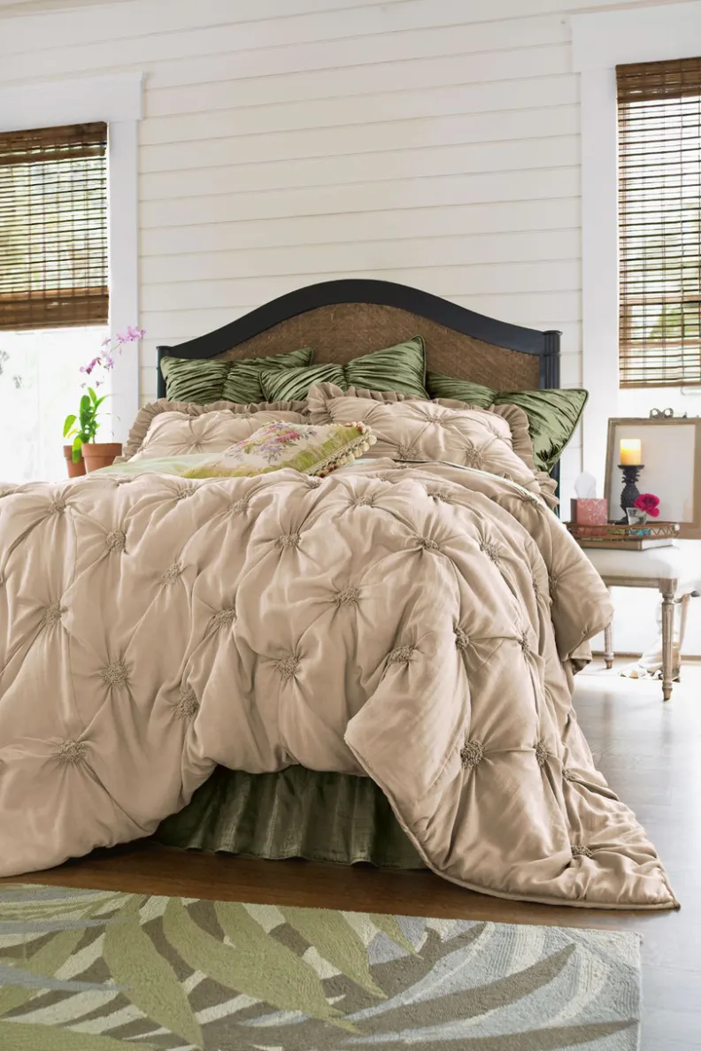 Best Soft Surroundings Lombardi Smocked Coverlet I SeaMoss