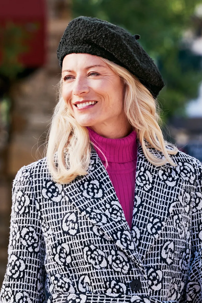 Online Soft Surroundings Remi Boucle Beret Black